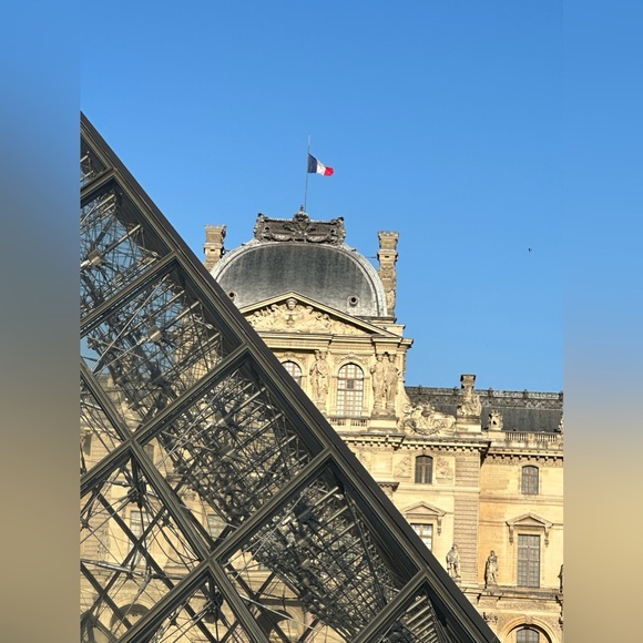 Meet your Posher, Barbara. - Picture 13 of 13